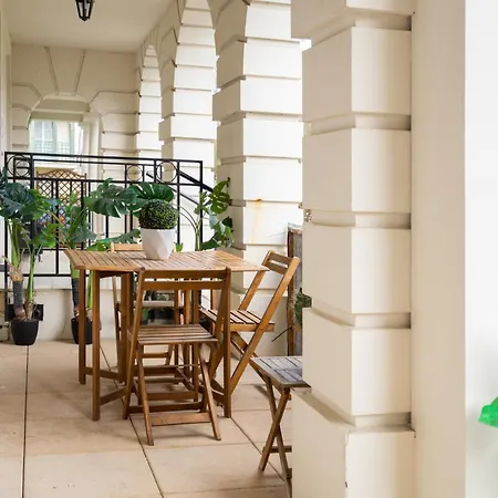 Apartment Confortable : & Shopping *