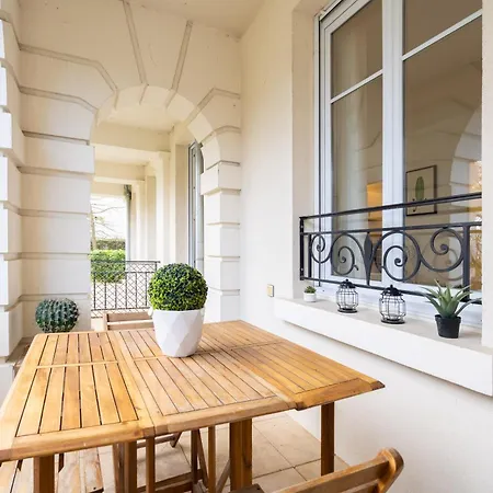 Apartment Confortable : & Shopping Serris